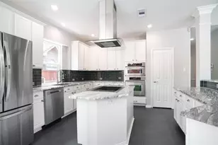 2828 Northwood St, Grapevine, TX 76051 - Photo 10