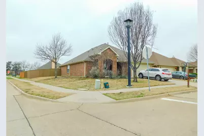 2020 Jasmine Valley Drive, Little Elm, TX 75068 - Photo 2