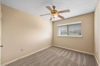 902 Wentwood Drive, DeSoto, TX 75115 - Photo 12