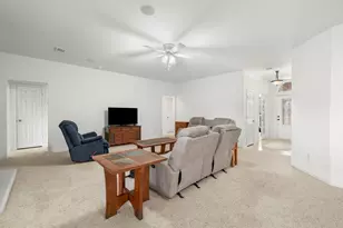 5712 Creekway Dr, Denton, TX 76226 - Photo 8