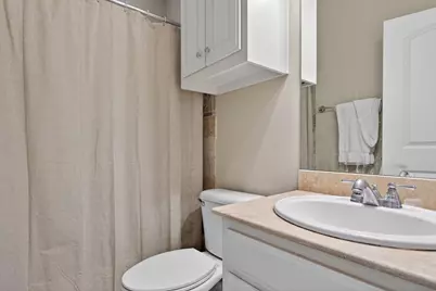 5801 Hillcrest Avenue #06, University Park, TX 75205 - Photo 12