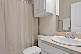 5801 Hillcrest Ave, University Park, TX 75205 - Photo 12