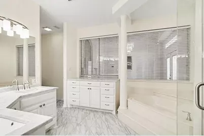 7006 Stone Bluff Court, Granbury, TX 76048 - Photo 18