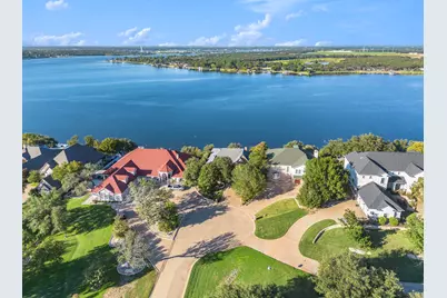 7006 Stone Bluff Court, Granbury, TX 76048 - Photo 2