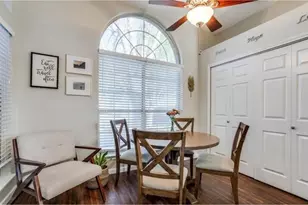 4310 Elgin Ct, Grand Prairie, TX 75052 - Photo 12