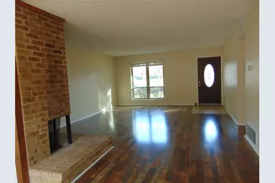 10835 Hayfield Drive, Dallas, TX 75238 - Photo 8