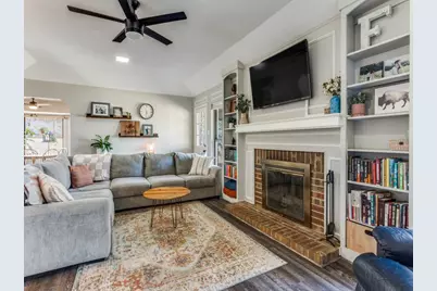 4454 Sweetgum Way, Fort Worth, TX 76133 - Photo 4