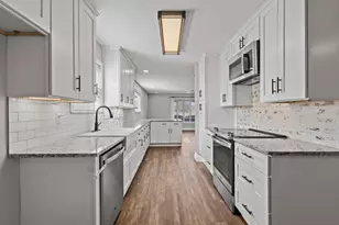 1216 W Lamberth Rd, Sherman, TX 75092 - Photo 1