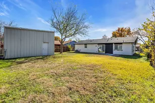 817 Northshore Dr, Garland, TX 75040 - Photo 24