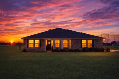 9800 Silver Creek Drive, Scurry, TX 75158 - Photo 6