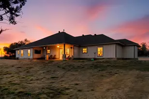 123 Kriston Ln, Springtown, TX 76082 - Photo 4