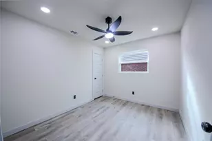 1101 Fouts Dr, Irving, TX 75061 - Photo 22