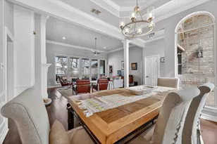 3211 Summergrove Dr, Arlington, TX 76001 - Photo 10