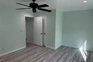 530 Lois Cir, Granbury, TX 76049 - Photo 22