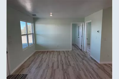 530 Lois Circle, Granbury, TX 76049 - Photo 12