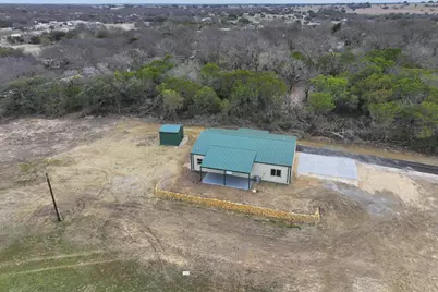 530 Lois Circle, Granbury, TX 76049 - Photo 34