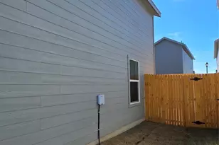 1023 Bishop Crk Dr, Princeton, TX 75407 - Photo 20