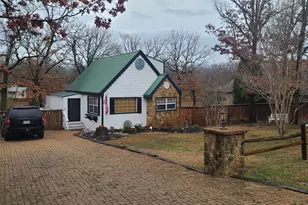 5650 Point Lavista, Malakoff, TX 75148 - Photo 1