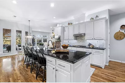 8605 Herns Meadow Lane, McKinney, TX 75071 - Photo 14