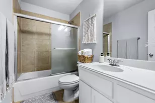 8605 Herns Meadow Ln, McKinney, TX 75071 - Photo 24