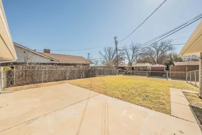 876 Dogwood Trail, Lancaster, TX 75146 - Photo 36