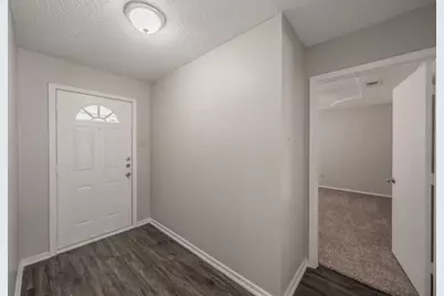 876 Dogwood Trail, Lancaster, TX 75146 - Photo 4