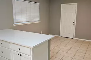 2025 Lamont Dr, Garland, TX 75040 - Photo 8