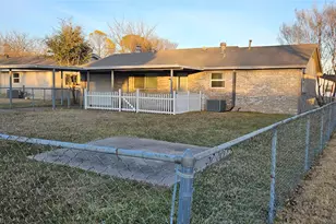 2025 Lamont Dr, Garland, TX 75040 - Photo 22