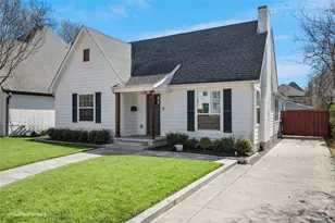 6326 Lakeshore Dr, Dallas, TX 75214 - Photo 2