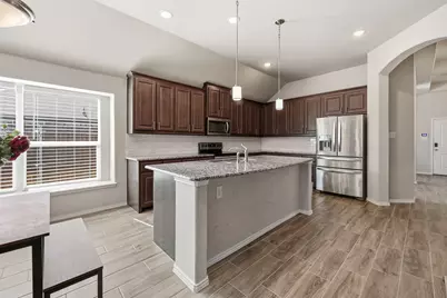 1204 Queens Brook Lane, Fort Worth, TX 76140 - Photo 10