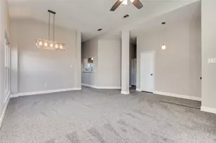 670 Honeysuckle Ln, Cedar Hill, TX 75104 - Photo 8