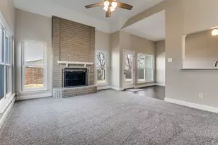 670 Honeysuckle Ln, Cedar Hill, TX 75104 - Photo 6