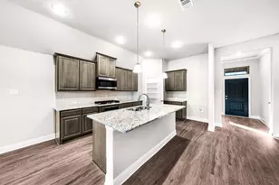 515 Cristo Range Dr, Greenville, TX 75402 - Photo 6