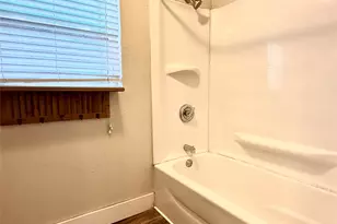 2222 Speight Ave, Waco, TX 76706 - Photo 6