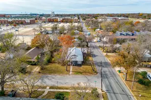 898 N Neblett St, Stephenville, TX 76401 - Photo 1