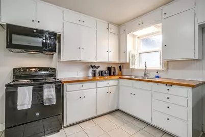 898 N Neblett Street, Stephenville, TX 76401 - Photo 14