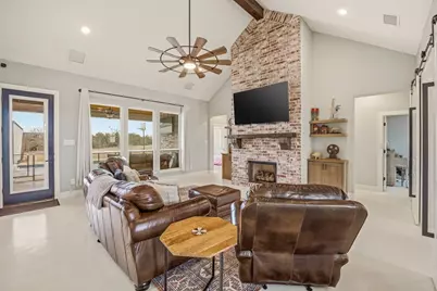 148 S Ranch Lane, Graham, TX 76450 - Photo 4