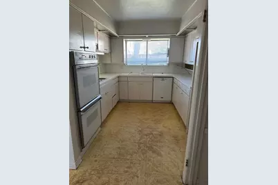 4109 Shady Creek Drive, Fort Worth, TX 76109 - Photo 6