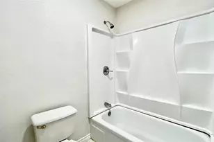 2717 Concord Dr, Arlington, TX 76014 - Photo 18