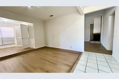 2717 Concord Drive, Arlington, TX 76014 - Photo 2