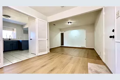 2717 Concord Drive, Arlington, TX 76014 - Photo 8