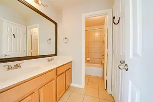 8273 Robertson Dr, Frisco, TX 75036 - Photo 20