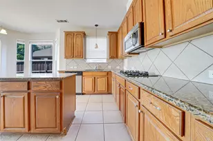 8273 Robertson Dr, Frisco, TX 75036 - Photo 12