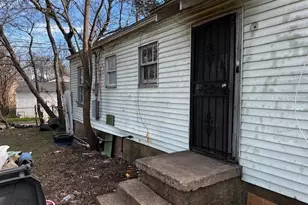 2323 Deer Path Dr, Dallas, TX 75216 - Photo 2