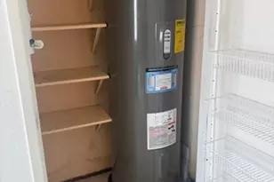 4913 Walker Dr, The Colony, TX 75056 - Photo 14