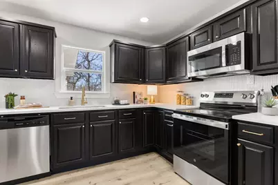 122 Brewster Street, Robinson, TX 76706 - Photo 12