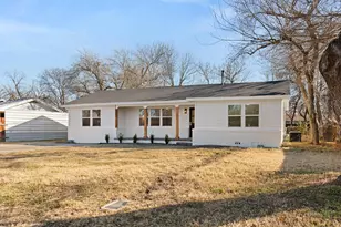 122 Brewster St, Robinson, TX 76706 - Photo 4