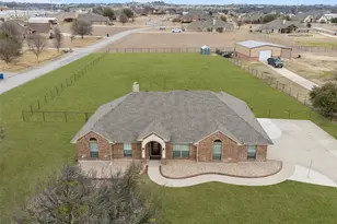 118 Deertail Dr, Azle, TX 76020 - Photo 28
