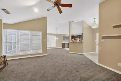 508 Valley Mills Drive, Arlington, TX 76018 - Photo 8