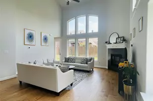 305 Cypress Hill Dr, Little Elm, TX 75068 - Photo 16